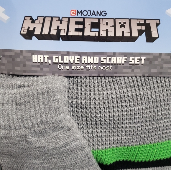 Minecraft Boys Winter Hat Gloves Scarf Set Black Gray Green Ages 4-12 New - Picture 5 of 5